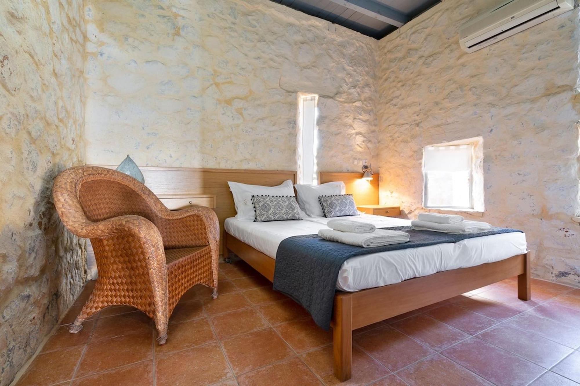 Villa Mediterranea, With Heated Pool Livadia  Exterior foto